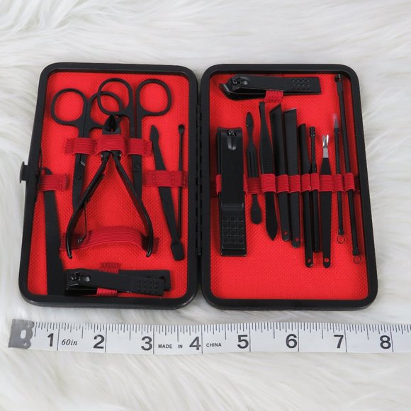 18 Piece - Manicure and Pedicure Nail Care Kit - Picture 8 of 10